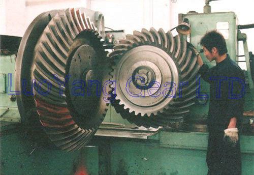 Professional Carbon Steel Castings Bevel Gear with CNC Milling Service For Industris